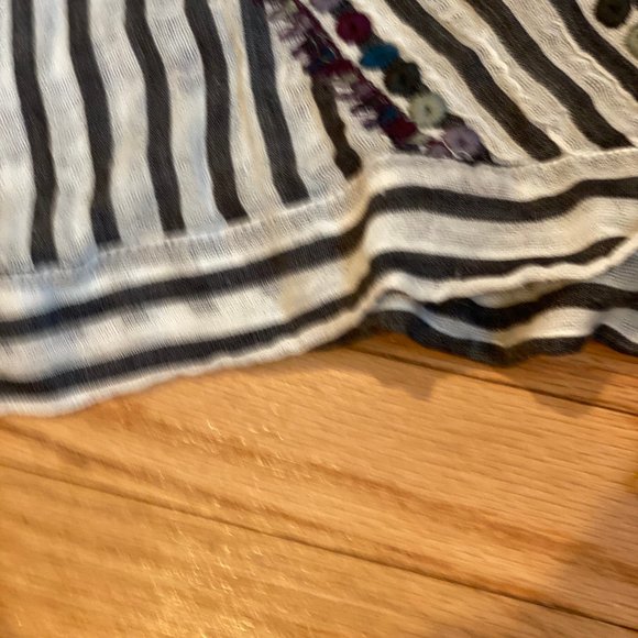 FP| Barcelona nights wrap top. - Picture 4 of 6